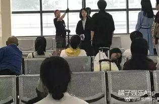 娱乐吃瓜拍戏片段,揭秘明星吃瓜拍戏幕后趣事